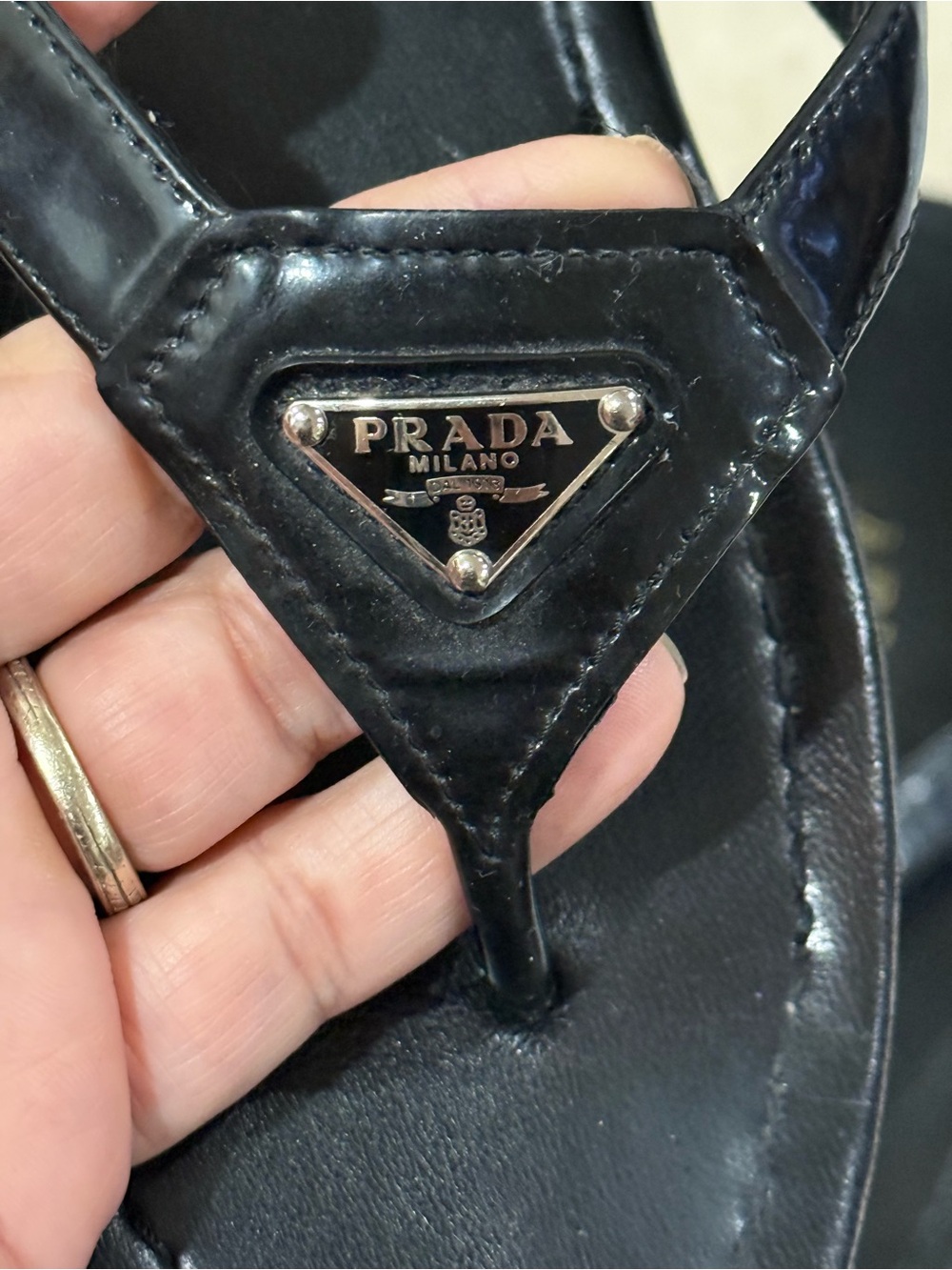 Authentic Prada Milano Black Leather Logo Thong Sandals EU 36 Made in Italy - Picture 3 of 8